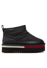 Tommy Jeans Śniegowce Tjw Nylon Flatform Boot Wl EN0EN02689 Czarny. Kolor: czarny. Materiał: materiał