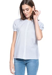 Mustang - DAMSKA KOSZULA KRÓTKI RĘKAW MUSTANG ELSA BASIC BLOUSE 1009453 11723. Długość rękawa: krótki rękaw. Długość: krótkie #1