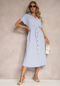 Renee - Niebieska Sukienka Koszulowa z Materiałowym Paskiem Zapinana na Guziki Quintia. Okazja: na co dzień. Kolor: niebieski. Materiał: materiał. Typ sukienki: koszulowe. Styl: klasyczny, casual, elegancki