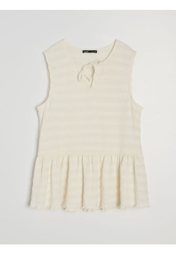 Sinsay - Strukturalna bluzka bez rękawów - kremowy. Kolor: kremowy. Długość rękawa: bez rękawów