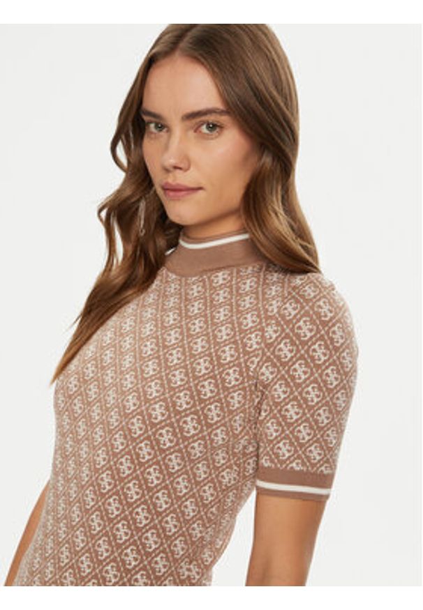 Guess Sukienka dzianinowa W3YK39 Z37K0 Beżowy Regular Fit. Kolor: beżowy. Materiał: wiskoza
