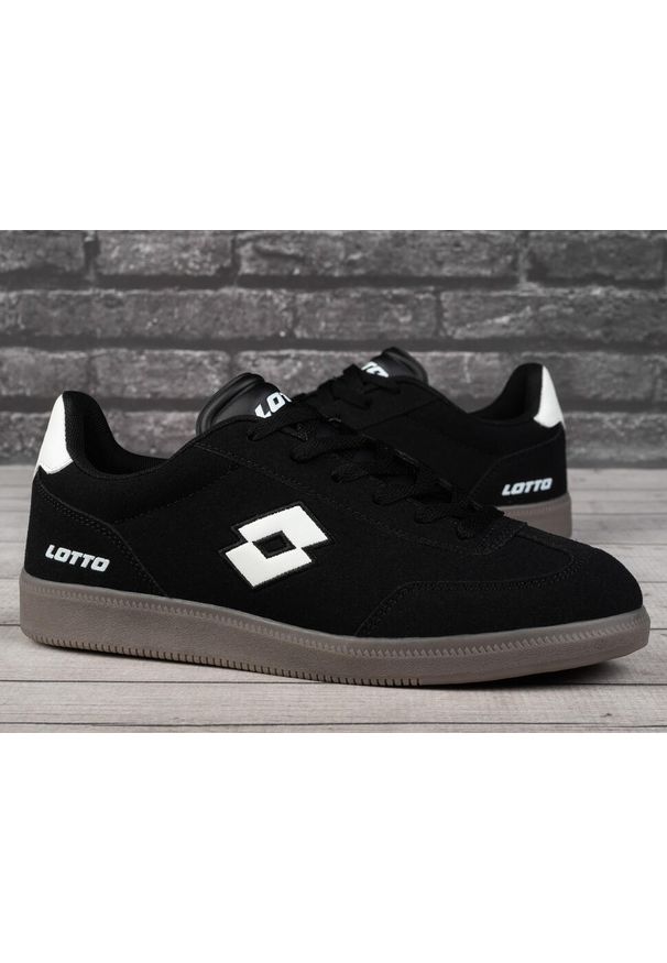 LOTTO - Buty sportowe unisex Lotto VINTAL. Kolor: biały, czarny, wielokolorowy. Sport: turystyka piesza