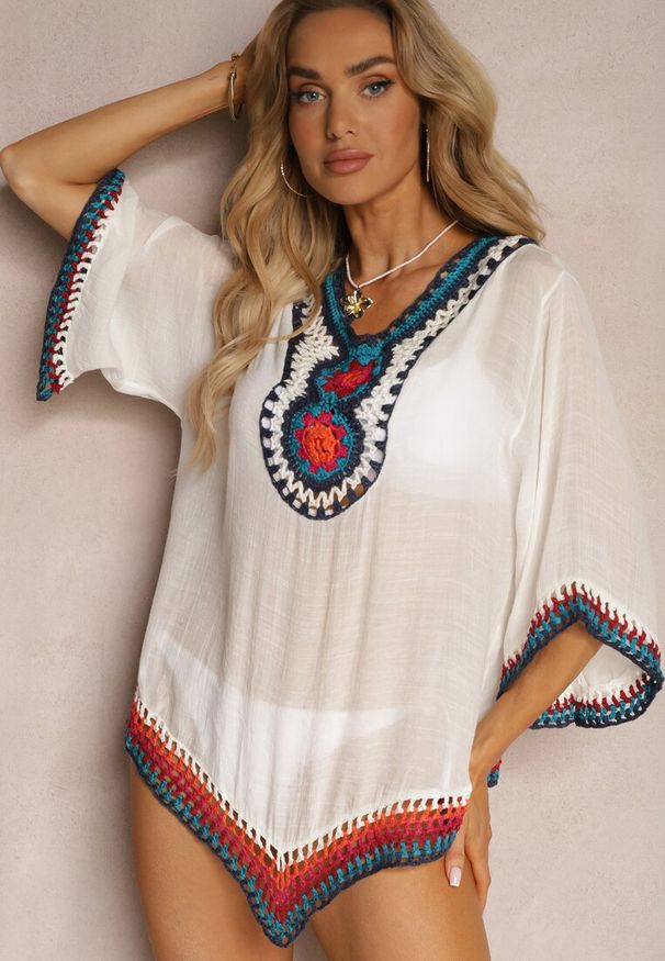 Renee - Biała Bluzka Narzutka w Stylu Boho z Rękawem 3/4 Dimiara. Okazja: na co dzień. Kolor: biały. Materiał: jeans, materiał. Wzór: haft. Styl: boho