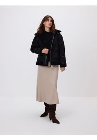 Reserved - Kurtka z imitacji zamszu - czarny. Kolor: czarny. Materiał: zamsz #1