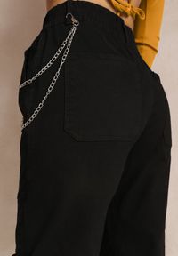 Renee - Czarne Spodnie Cargo Damiche. Kolor: czarny. Materiał: tkanina. Wzór: gładki, aplikacja #4