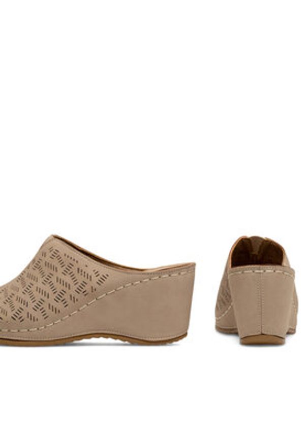 Clara Barson Klapki WYL0510-05 Beżowy. Kolor: beżowy. Materiał: syntetyk