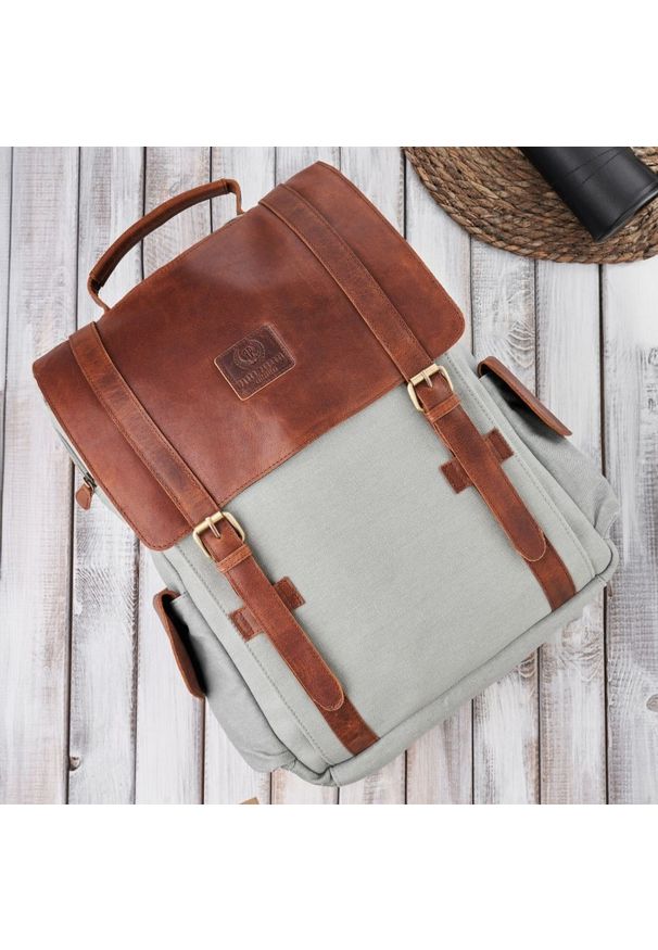 Plecak miejski vintage PAOLO PERUZZI SI-01-BU j. szary. Kolor: szary. Materiał: materiał. Styl: vintage