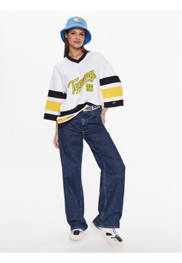 Tommy Jeans Bluzka Collegiate 85 DW0DW14862 Biały Oversize. Kolor: biały. Materiał: syntetyk