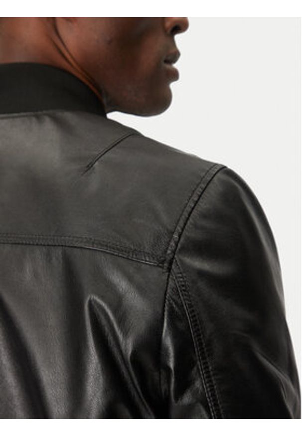 Alpha Industries Kurtka skórzana Ma-1 156141 Czarny Regular Fit. Kolor: czarny. Materiał: skóra