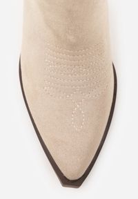 Born2be - Ciemnobeżowe Botki Kowbojki Vices na Stożkowym Obcasie z Haftem Talfedi. Kolor: beżowy. Materiał: skóra, jeans. Wzór: haft. Obcas: na obcasie. Wysokość obcasa: średni #9