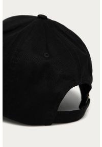 Calvin Klein - Czapka. Kolor: czarny. Materiał: bawełna, materiał. Wzór: aplikacja #4