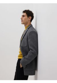 Reserved - Dzianinowa marynarka - ciemnoszary. Kolor: szary. Materiał: dzianina #1