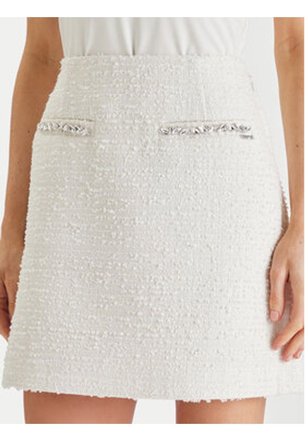 Guess Spódnica mini W6RD56 WJ632 Écru Regular Fit. Materiał: syntetyk