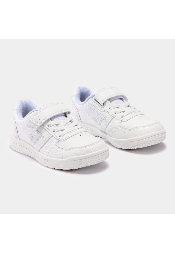 Buty do chodzenia dla dzieci Joma Harvard. Zapięcie: rzepy. Kolor: biały. Materiał: guma, materiał, skóra, syntetyk. Szerokość cholewki: normalna. Sport: turystyka piesza