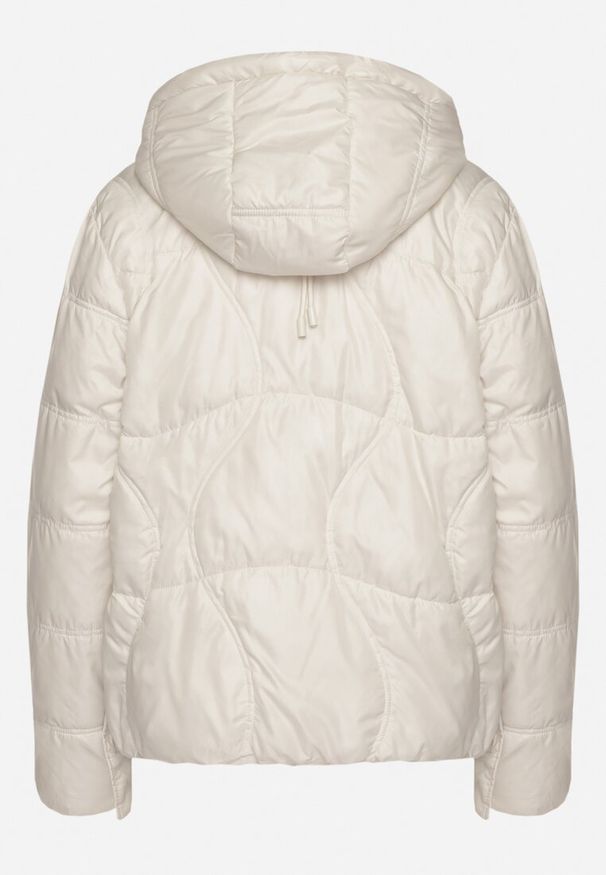 Born2be - Biała Kurtka z Kapturem Ozdobiona Przeszyciami i Sznurkami Boledia. Okazja: na co dzień. Typ kołnierza: kaptur. Kolor: biały. Materiał: jeans. Wzór: aplikacja. Styl: casual