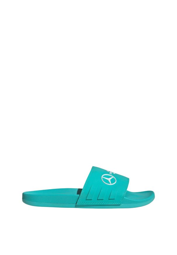 Adidas - Klapki Mercedes - AMG Petronas Formula One Team adilette Comfort. Kolor: biały, wielokolorowy, niebieski. Styl: klasyczny