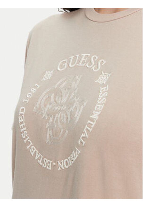 Guess T-Shirt V5YI05 KCOA2 Beżowy Regular Fit. Kolor: beżowy. Materiał: wiskoza