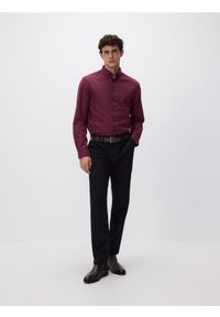 Reserved - Bawełniana koszula regular fit - bordowy. Kolor: czerwony. Materiał: bawełna #1