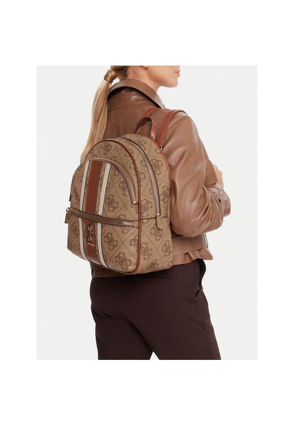 Plecak Guess. Kolor: beżowy