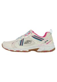 skechers - Buty do chodzenia damskie Skechers Hillcrest Vast Adv. Kolor: biały. Materiał: syntetyk, materiał. Szerokość cholewki: normalna. Sport: turystyka piesza