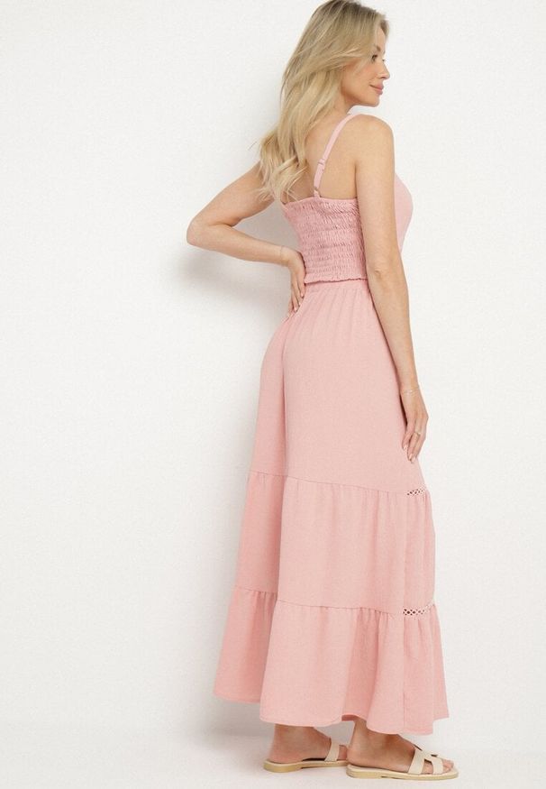 Born2be - Różowy Komplet z Dopasowanym Topem i Rozkloszowaną Spódnicą Addira. Kolor: różowy. Materiał: materiał. Wzór: gładki