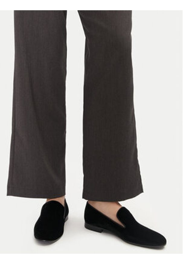 Max Mara Lordsy VELVETSLIPPER 2424526272600 Czarny. Kolor: czarny. Materiał: skóra
