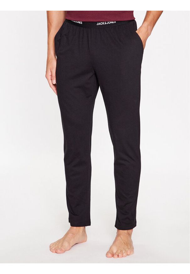 Jack & Jones - Jack&Jones Spodnie piżamowe 12238024 Czarny Regular Fit. Kolor: czarny. Materiał: bawełna, syntetyk