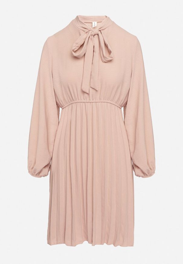 Born2be - Różowa Plisowana Sukienka z Ozdobnym Wiązaniem i Gumką w Talii Melondria. Okazja: na spotkanie biznesowe, na imprezę. Kolor: różowy. Długość rękawa: długi rękaw. Sezon: lato. Styl: biznesowy