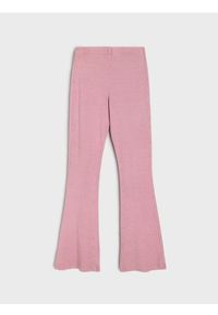 Sinsay - Prążkowane spodnie flare - różowy. Kolor: różowy. Materiał: prążkowany #1