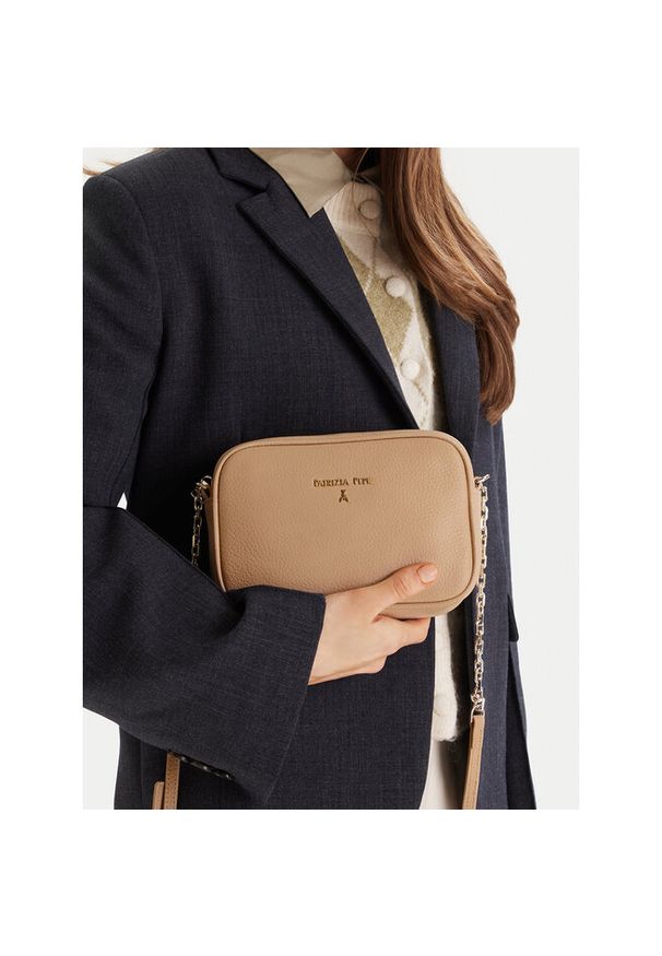 Torebka Patrizia Pepe. Kolor: beżowy