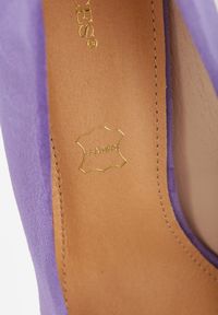 Renee - Ciemnofioletowe Szpilki Vices ze Skórzaną Wkładką w Klasycznym Stylu Vennael. Okazja: na co dzień, na spotkanie biznesowe, na ślub cywilny, do pracy, na wesele. Kolor: fioletowy. Materiał: skóra. Obcas: na szpilce. Styl: klasyczny #9