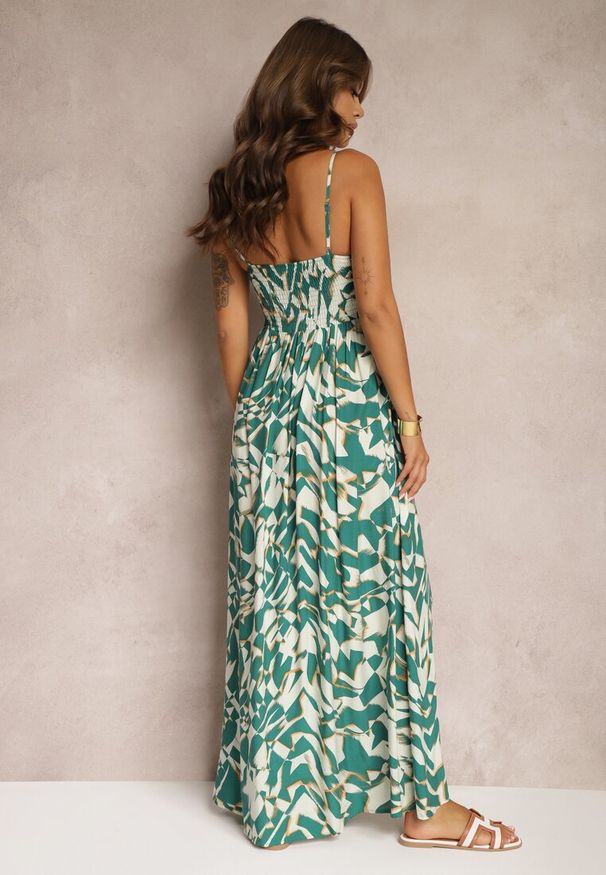 Renee - Zielono-Biała Wiskozowa Sukienka na Ramiączkach o Taliowanym Kroju Athelea. Okazja: na co dzień. Kolor: zielony. Materiał: wiskoza. Długość rękawa: na ramiączkach. Sezon: lato. Styl: casual, elegancki