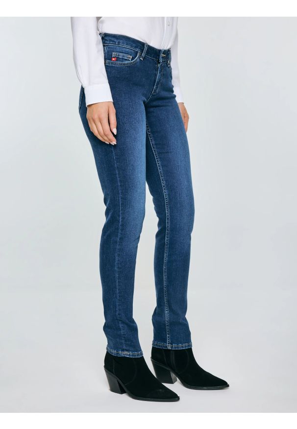 Big-Star - Jeansy damskie niebieskie Katrina 359. Okazja: na co dzień. Stan: obniżony. Kolor: niebieski. Styl: casual, klasyczny