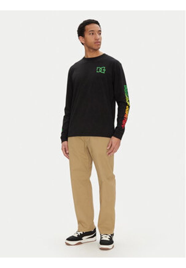 DC Shoes Longsleeve ADYZT05474 Czarny Standard Fit. Kolor: czarny. Materiał: bawełna. Długość rękawa: długi rękaw