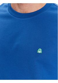 United Colors of Benetton - United Colors Of Benetton T-Shirt 3MI5J1AF7 Niebieski Regular Fit. Kolor: niebieski. Materiał: bawełna #4