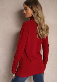 Renee - Bordowy Klasyczny Golf Longsleeve z Dodatkiem Wiskozy Leriona. Typ kołnierza: golf. Kolor: czerwony. Materiał: wiskoza. Długość rękawa: długi rękaw. Styl: klasyczny #3