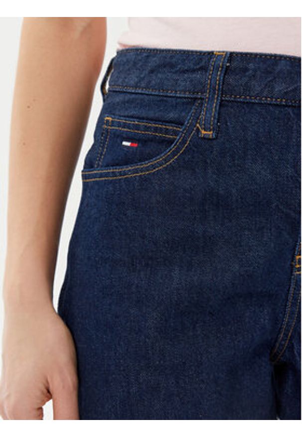 Tommy Jeans Szorty jeansowe DW0DW20094 Granatowy Relaxed Fit. Kolor: niebieski. Materiał: bawełna