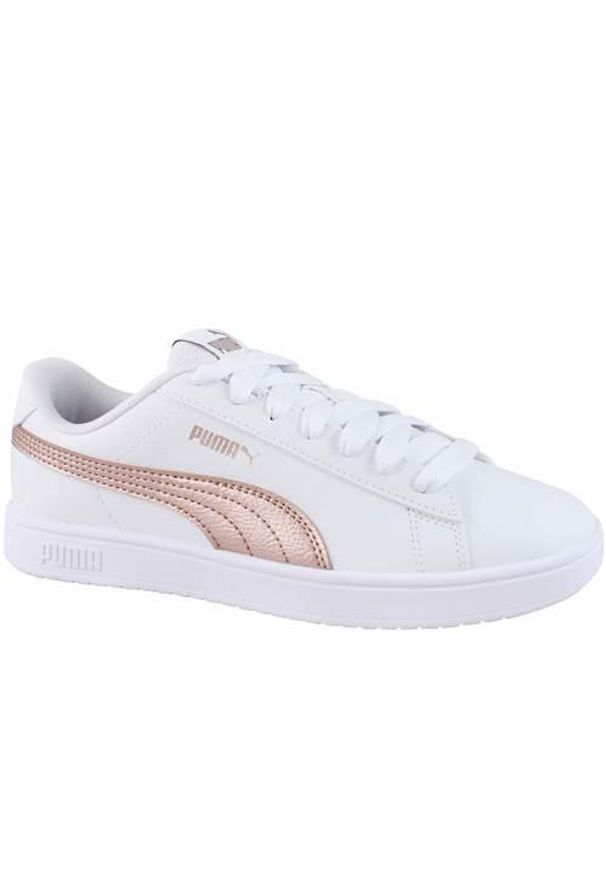 Buty do chodzenia dla dzieci Puma Rickie Classic Jr. Kolor: biały. Materiał: materiał, syntetyk. Szerokość cholewki: normalna. Sport: turystyka piesza