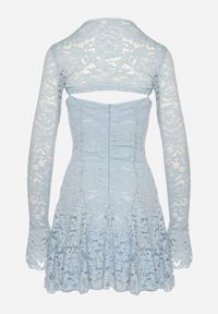 Born2be - Niebieska Rozkloszowane Sukienka Koktajlowa z Koronką i Bolerkiem Eyrfedi. Okazja: na wesele, na randkę, na ślub cywilny. Kolor: niebieski. Materiał: koronka. Długość rękawa: na ramiączkach. Wzór: koronka. Typ sukienki: rozkloszowane. Styl: wizytowy #6