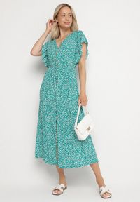Born2be - Zielona Bawełniana Sukienka z Gumką w Talii w Drobne Kwiatki Nulinea. Okazja: na co dzień. Typ kołnierza: dekolt w serek. Kolor: zielony. Materiał: bawełna. Wzór: kwiaty. Typ sukienki: rozkloszowane. Styl: elegancki, casual, klasyczny #1