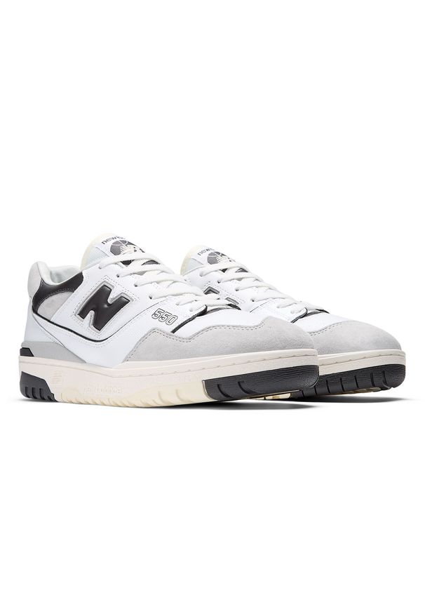 Buty unisex New Balance BB550GWB – białe. Kolor: biały. Materiał: skóra. Szerokość cholewki: normalna
