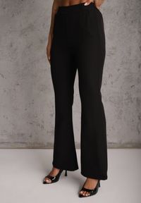 Renee - Czarny Komplet o Garniturowym Kroju z Marynarką z Wiązaniem i Spodniami Falestra. Kolor: czarny #7