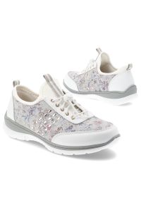 Półbuty damskie S.Barski, cholewka ze skóry naturalnej wsuwane płaskie lekkie i wygodne, białe, GR61-5990. Zapięcie: bez zapięcia. Kolor: biały. Materiał: skóra. Szerokość cholewki: normalna #4