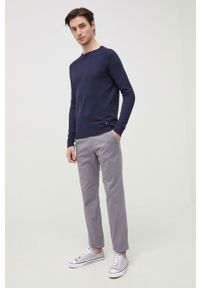 Tom Tailor Spodnie męskie kolor szary proste. Okazja: na co dzień. Kolor: szary. Materiał: tkanina, bawełna, materiał. Wzór: gładki. Styl: casual #2
