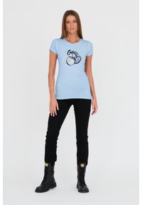 Guess - GUESS Niebieski t-shirt z printem i cyrkoniami. Kolor: niebieski. Wzór: nadruk