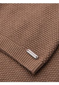 Ombre Clothing - Koszulka męska dzianinowa z delikatną drobną strukturą - jasnobrązowa V2 - Rozmiar: M. Okazja: na co dzień. Kolor: brązowy. Materiał: dzianina. Długość rękawa: krótki rękaw. Długość: krótkie. Wzór: ze splotem. Styl: wizytowy, casual, elegancki #6