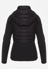 Born2be - Czarna Pikowana Kurtka Przejściowa z Kapturem i Elastycznymi Rękawami Nikitha. Okazja: na co dzień. Typ kołnierza: kaptur. Kolor: czarny. Materiał: jeans, nylon. Styl: casual, elegancki, sportowy, klasyczny #7