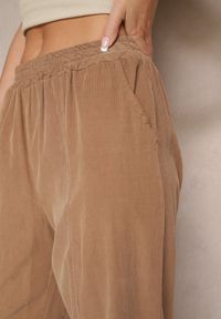 Renee - Brązowe Bawełniane Spodnie High Waist w Klasycznym Stylu Arivora. Okazja: na co dzień. Stan: podwyższony. Kolor: brązowy. Materiał: bawełna. Styl: klasyczny #5