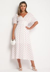 Born2be - Biała Rozkloszowana Sukienka z Odkrytymi Plecami i Gumką w Talii Vendrea. Okazja: na spacer. Typ kołnierza: dekolt w kształcie V. Kolor: biały. Materiał: bawełna. Długość rękawa: krótki rękaw. Sezon: lato. Styl: wizytowy, elegancki #6