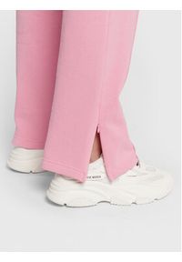 Cotton On Spodnie dresowe 2054704 Różowy Regular Fit. Kolor: różowy. Materiał: bawełna, dresówka #5